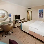 Crowne Plaza Centre Ku'damm By Ihg Berlino