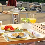 Hotel Crowne Plaza Centre Ku'damm By Ihg 4*