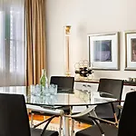 Crowne Plaza Centre Ku'damm By Ihg 4*