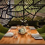 Crowne Plaza Centre Ku'damm By Ihg Hotel 4*