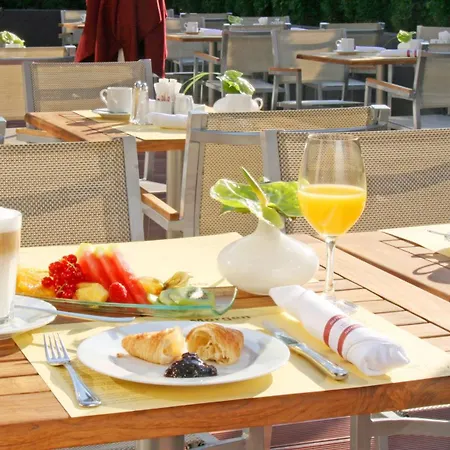 Hotell Crowne Plaza Centre Ku'damm By Ihg 4*