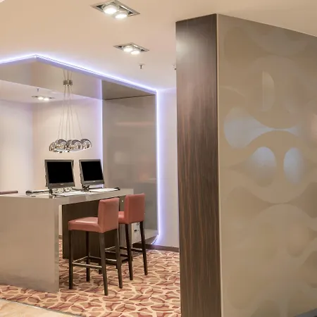 Crowne Plaza Centre Ku'damm By Ihg Hotel 4*