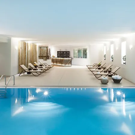 Crowne Plaza Centre Ku'damm By Ihg 4*