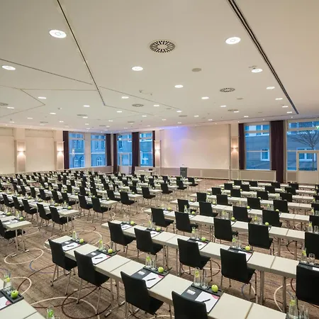 Crowne Plaza Centre Ku'damm By Ihg 4* Berlín