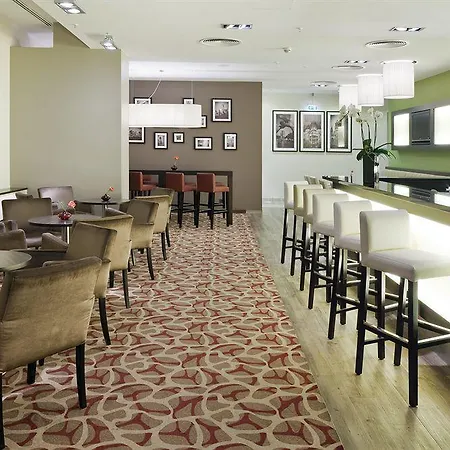 Hotel Crowne Plaza Centre Ku'damm By Ihg 4*