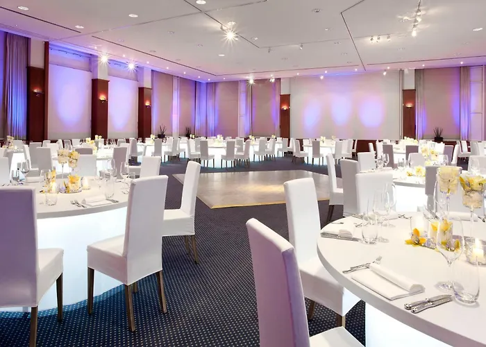 Crowne Plaza Centre Ku'damm By Ihg 4* ברלין